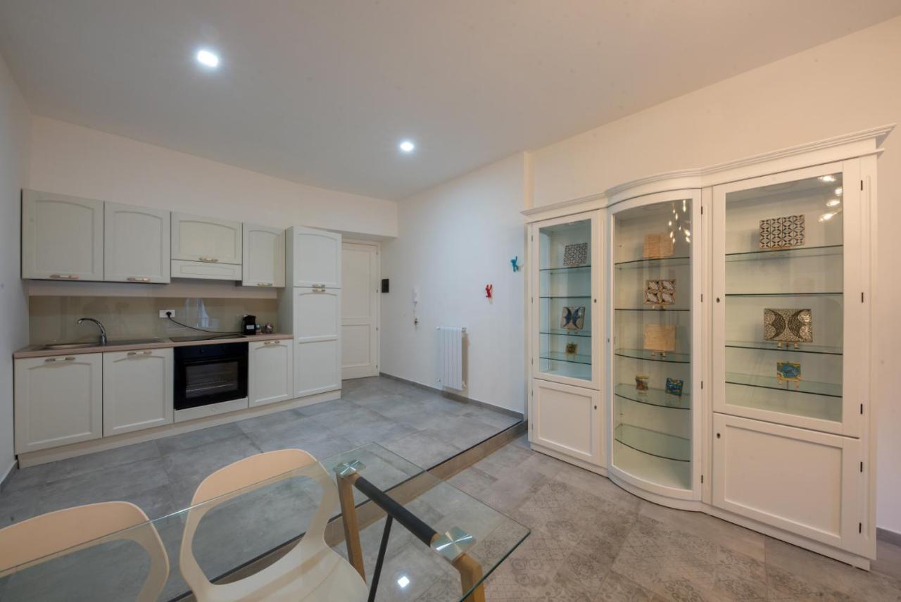 Casta Diva Luxury Apartments Palermo Luaran gambar