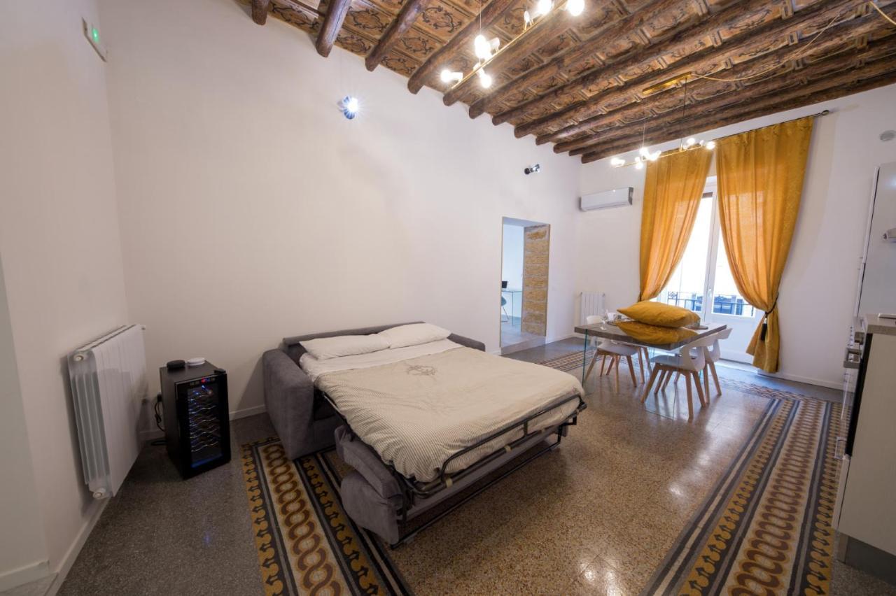 Casta Diva Luxury Apartments Palermo Luaran gambar